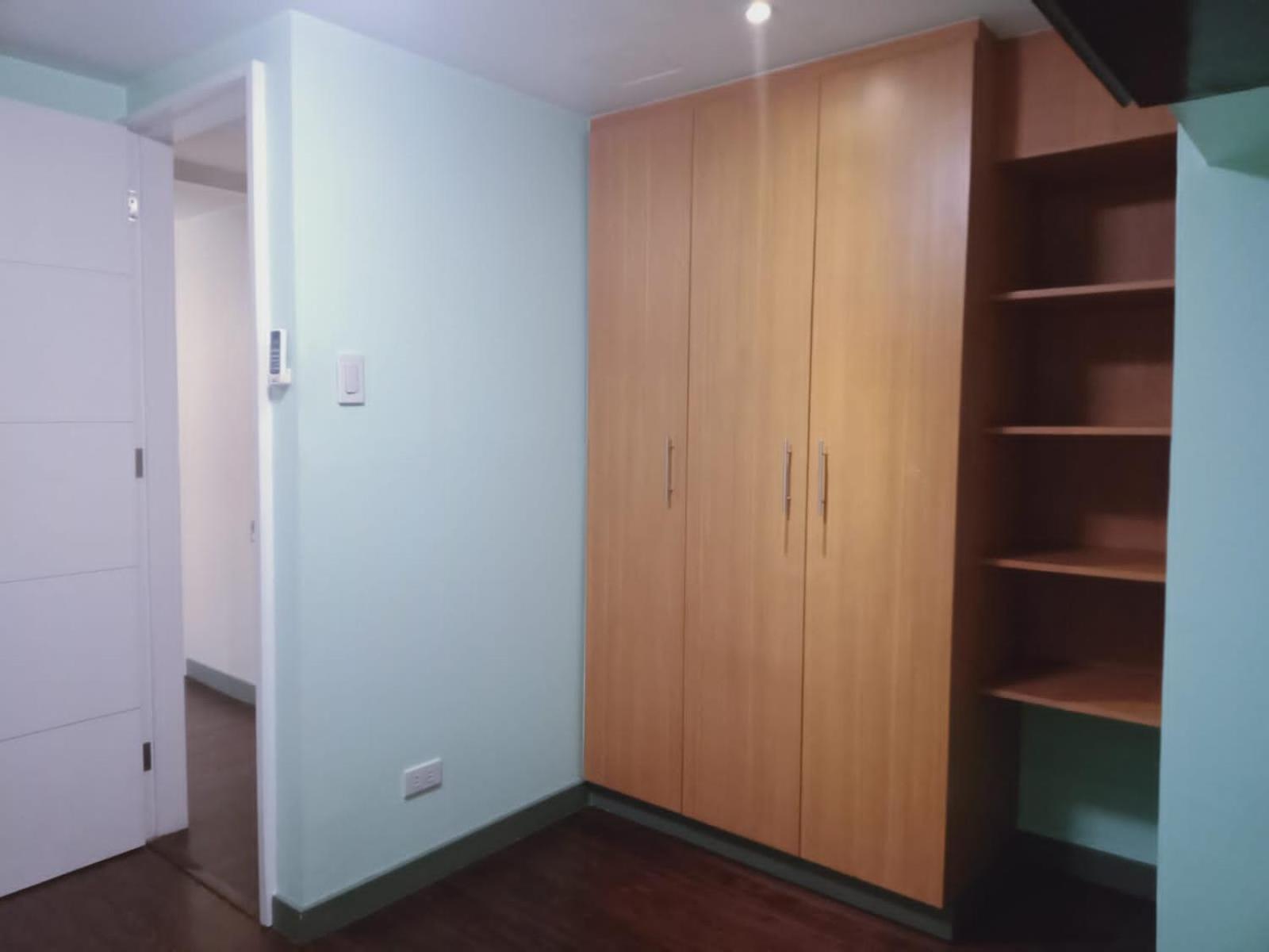2 Bedrooms Units Forbes Area 5Th Avenue Bgc Center Manille Extérieur photo