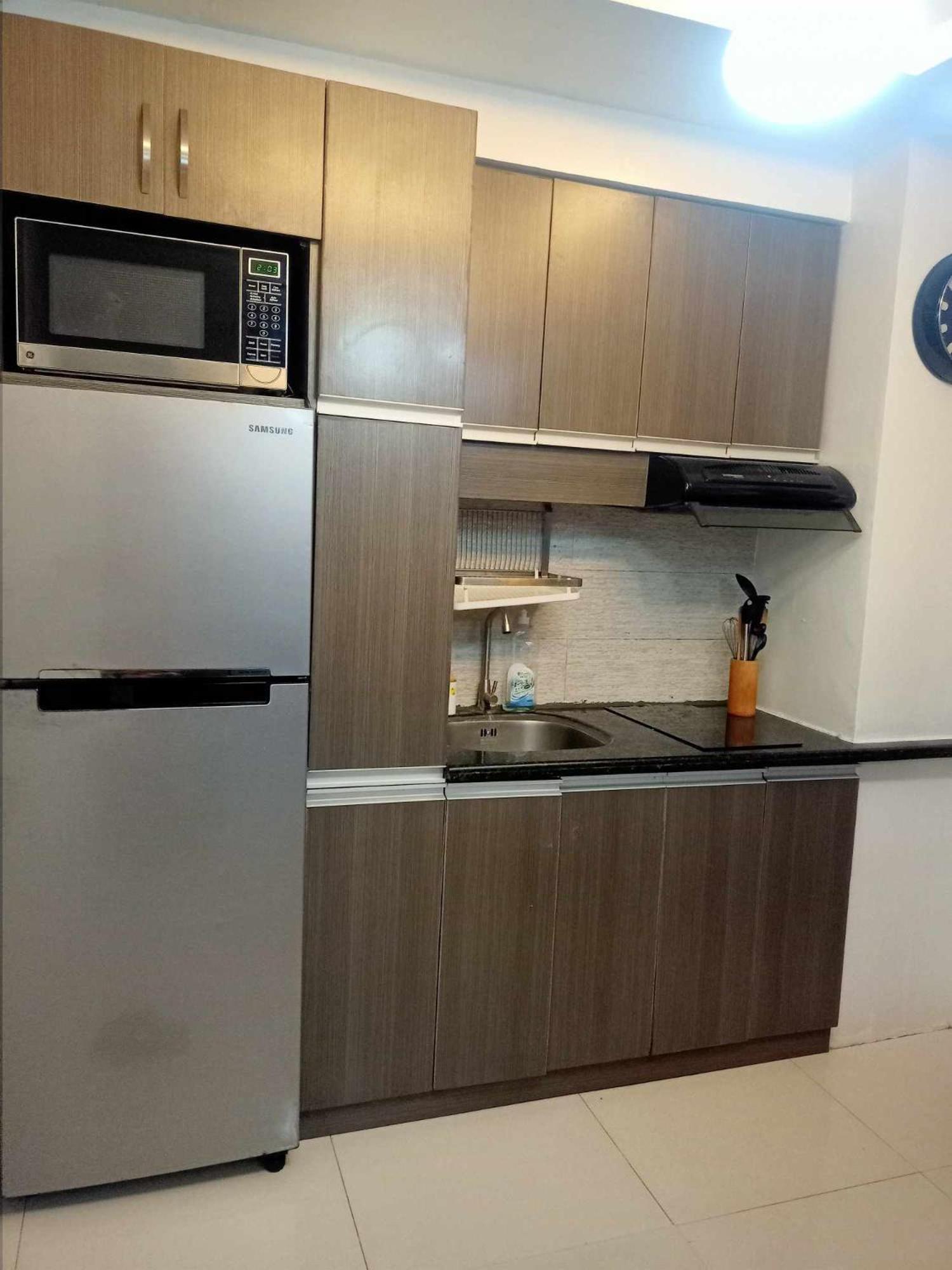 2 Bedrooms Units Forbes Area 5Th Avenue Bgc Center Manille Extérieur photo