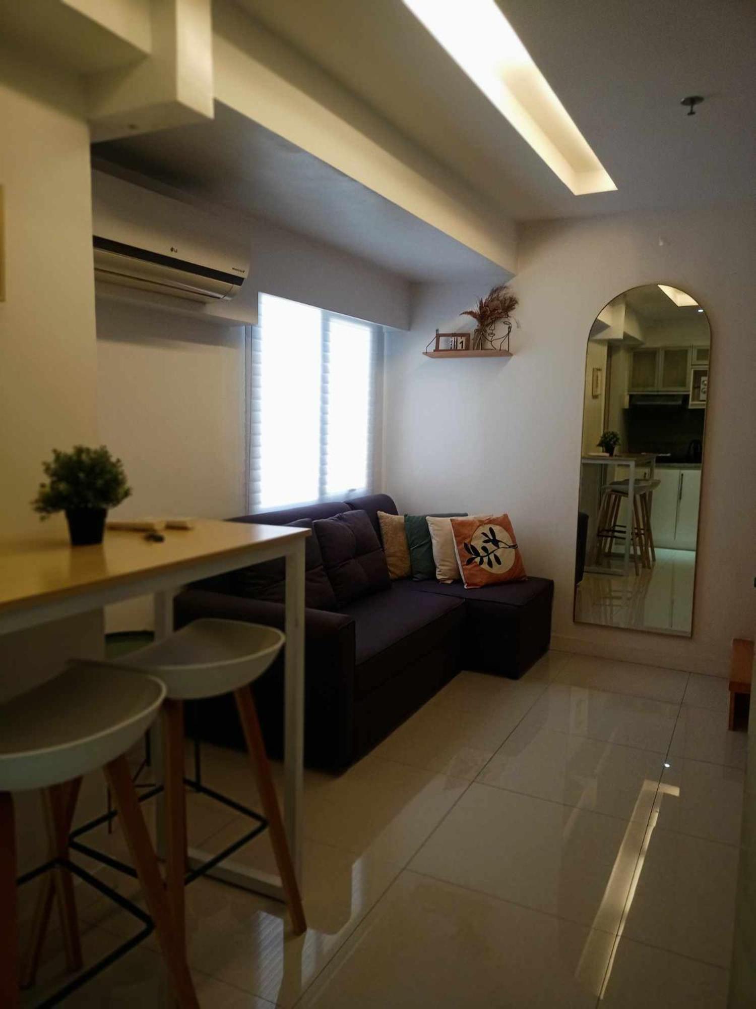 2 Bedrooms Units Forbes Area 5Th Avenue Bgc Center Manille Extérieur photo