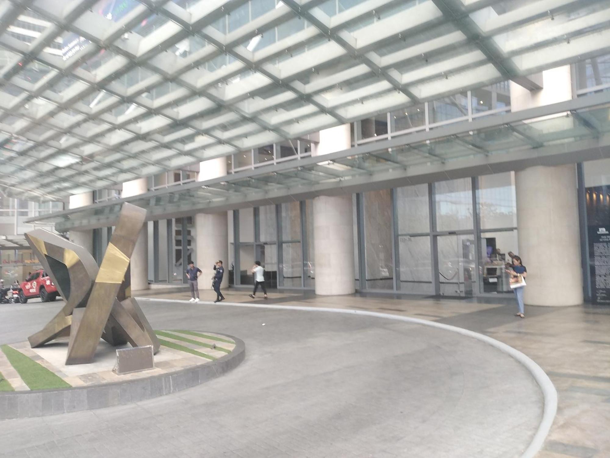 2 Bedrooms Units Forbes Area 5Th Avenue Bgc Center Manille Extérieur photo